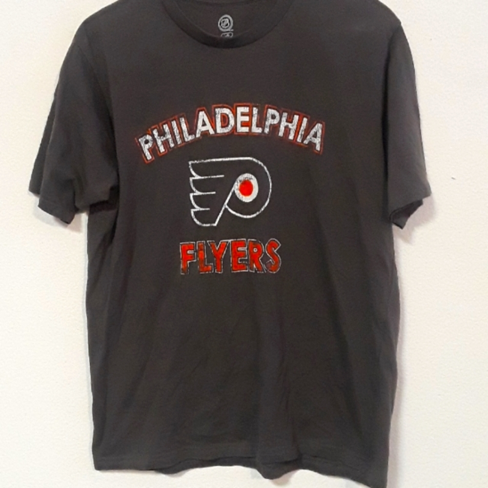 *C7MNS - PHILADEPHIA FLYERS NHL HOCKEY OFFICIAL Sz. L T SHIRT